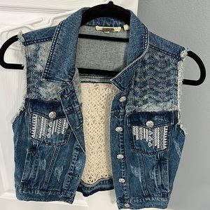 Miss me vest